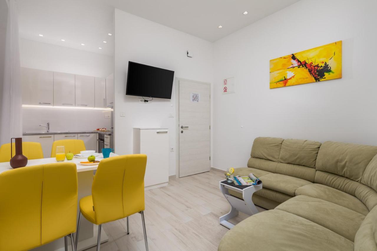 Lux Apartments Rijeka Exterior photo