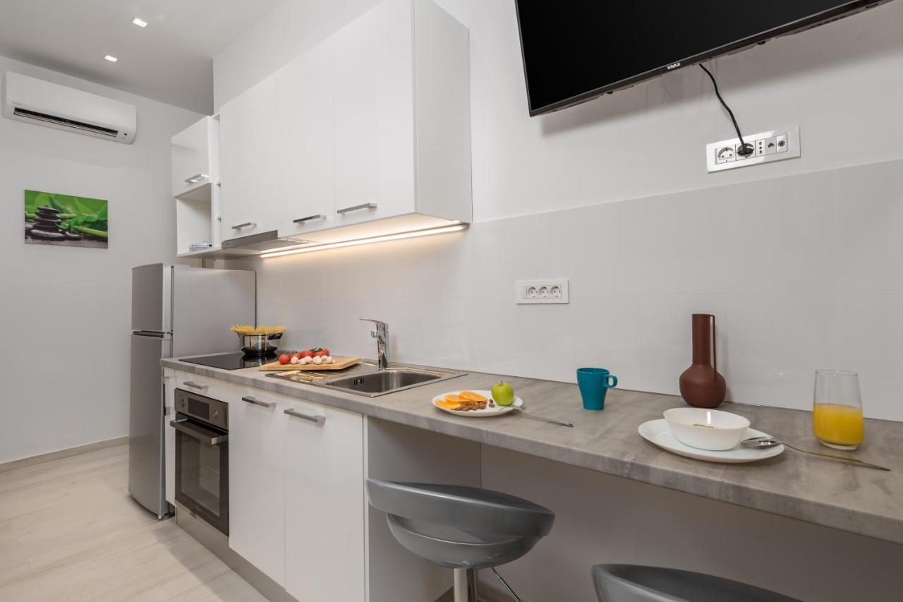 Lux Apartments Rijeka Exterior photo