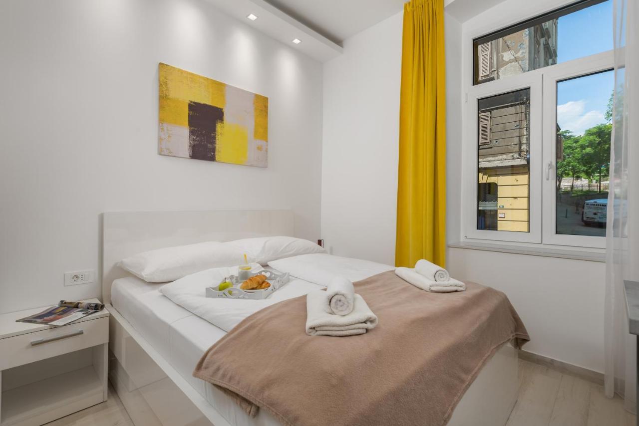 Lux Apartments Rijeka Exterior photo